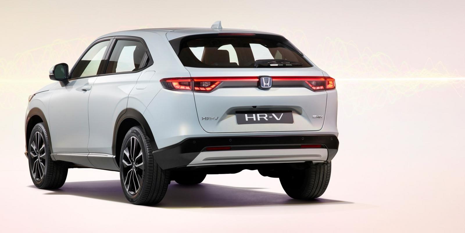 Honda HR-V får helt ny design jämfört med föregångaren.