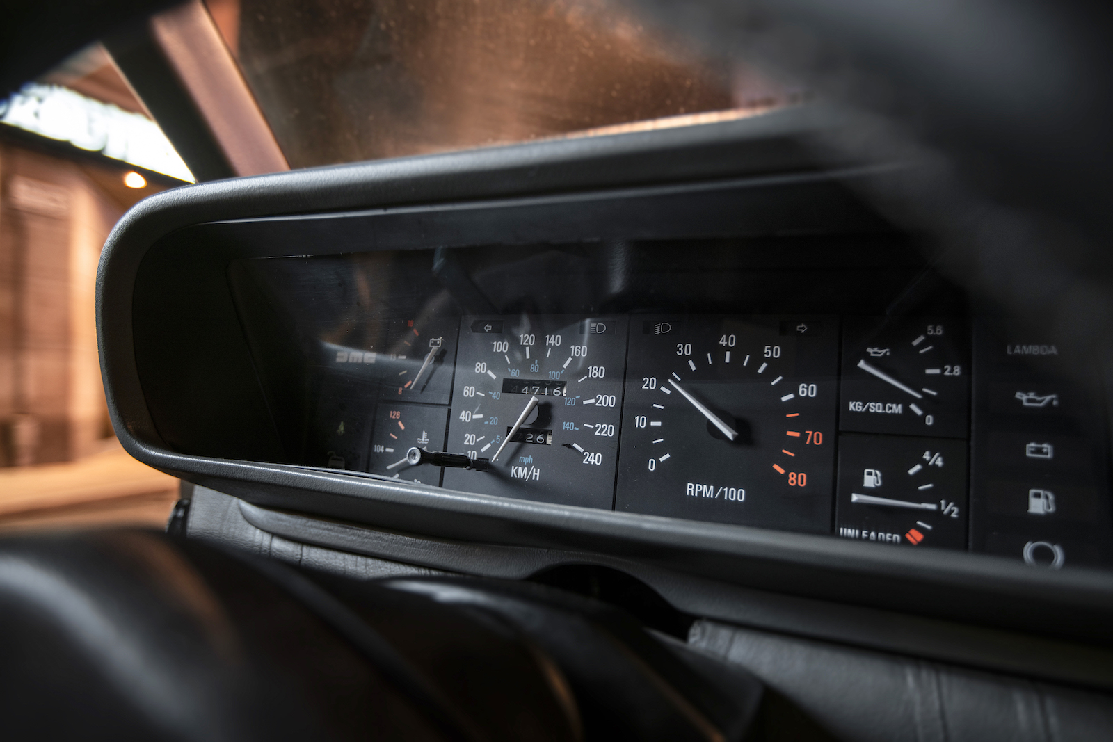 DeLorean DMC-12: Sportbilsdrömmen som slutade med kokainskandal
