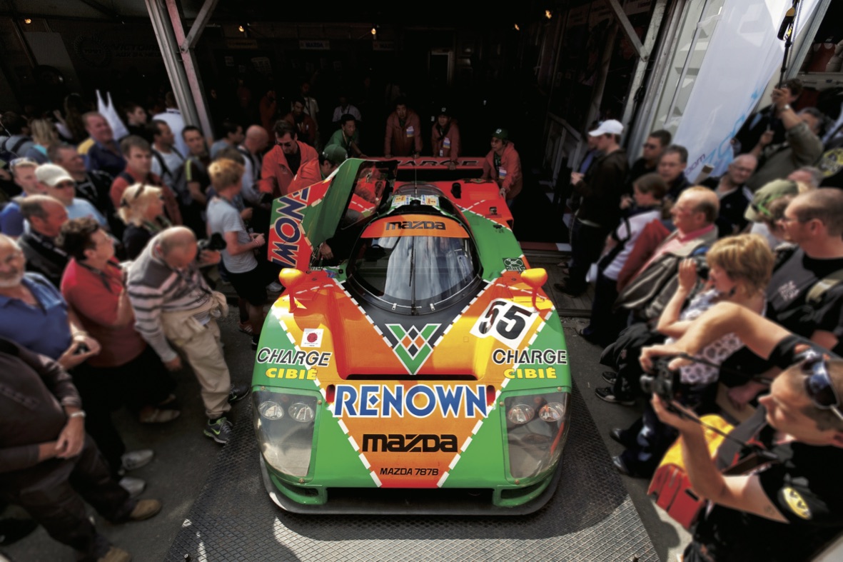 Mazda 787B körde om alla konkurrenter – och blev förbjuden