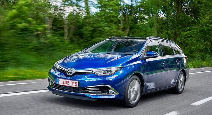 Toyota auris 2015