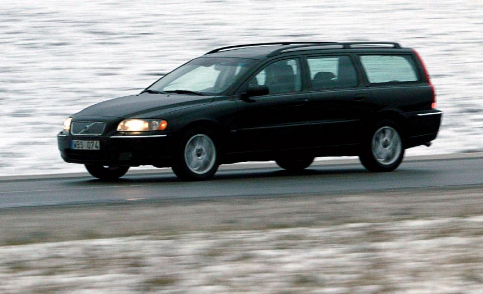 Ljustest: Volvo V70 2,4