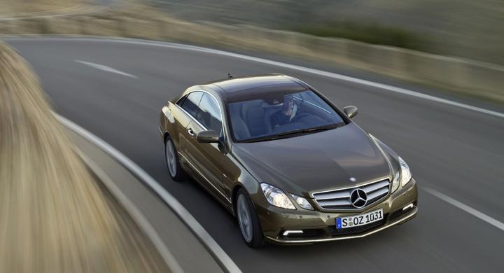 Mercedes återkallar 85 000 bilar