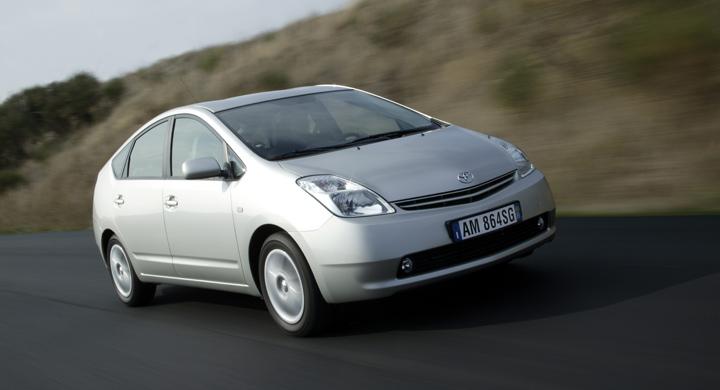 650 000 Toyota Prius kan överhettas