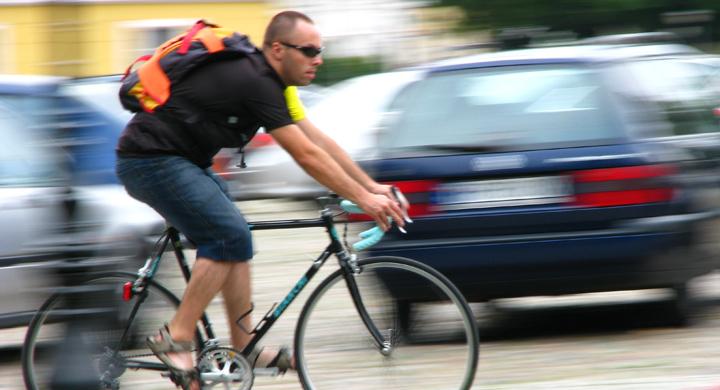 Bilfrågan: Väjningsplikt för cyklister?