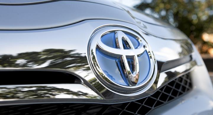Toyota fortfarande störst i världen