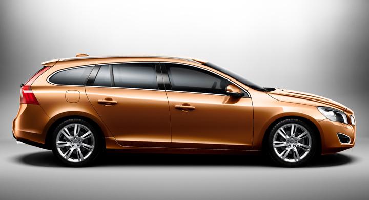 Volvo V60 Plug-in Hybrid – premiär i Genève