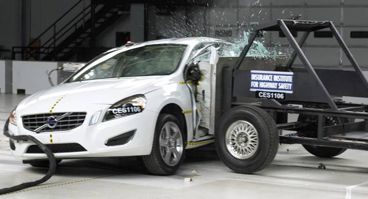 Volvo S60 får högsta krockbetyg