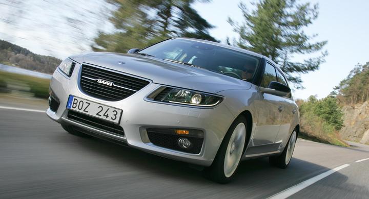 Saab stärker kassan med nyemission