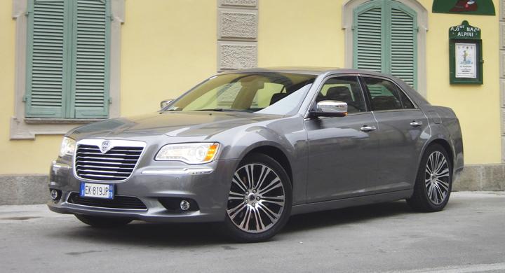 Provkörning: Lancia Thema (2011)
