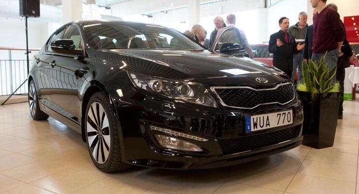 Kia Optima ska locka Saabs kunder