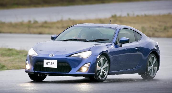 Provkörning: Toyota GT 86 (2012)