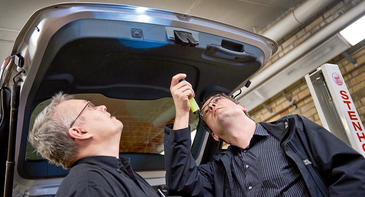 Bakluckan rostar på Ford C-Max