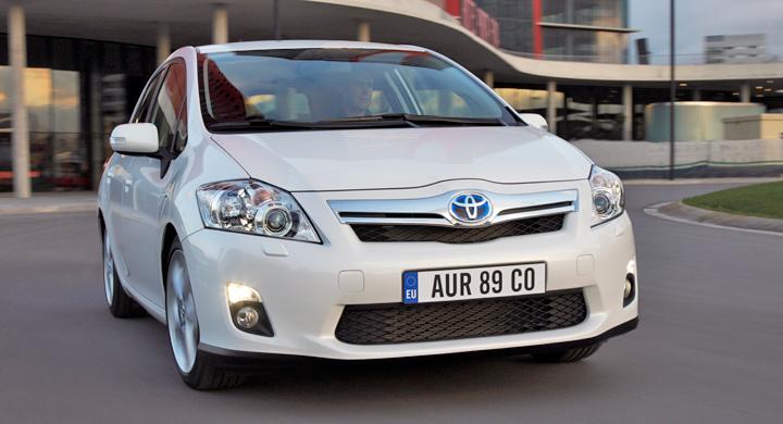 Toyota störst under första halvåret