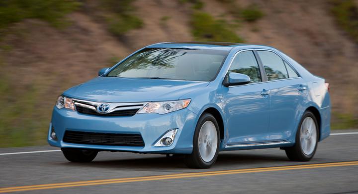 Toyota-vinst större än Detroit-trios