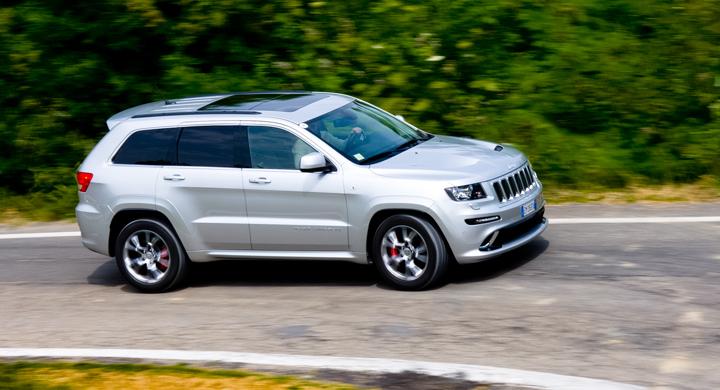 Provkörning: Jeep Grand Cherokee SRT (2012)