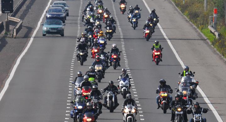 Bilfrågan: Motorcykel med bilkörkort?