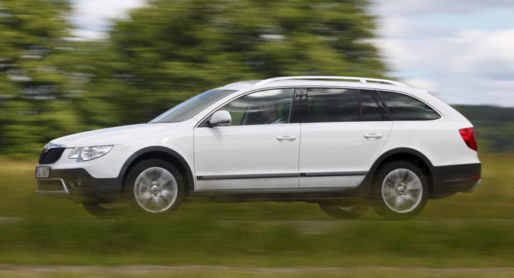 Provkörning: Skoda Superb Alldrive (2012)