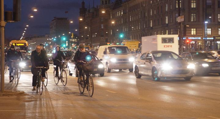 Tunga fordon förrädiska för cyklister