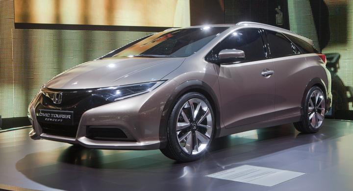 Nya Honda Civic Kombi – bilder och fakta