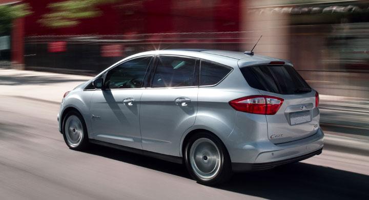 Ford stäms av bilköpare