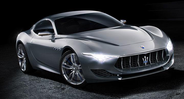 Maserati visar kurvig sportbil