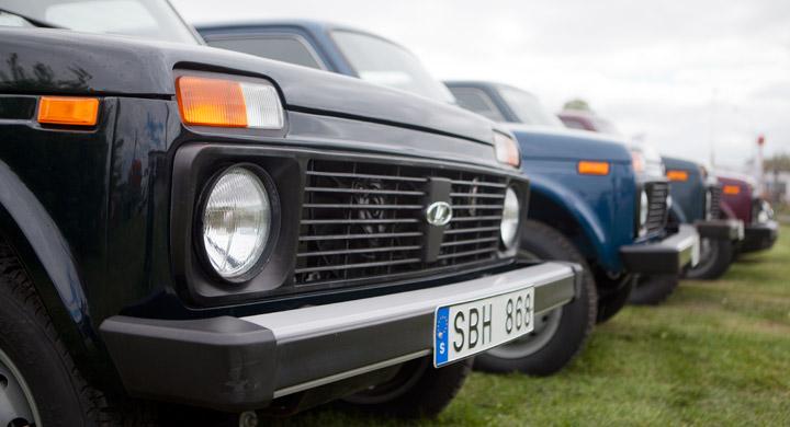 13 000 får gå från Lada