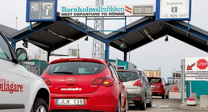 Färjebolaget Faergen trafikerar Ystad–Rönne, upp till åtta gånger per dag under högsäsong.