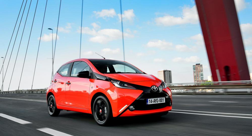 Nya Toyota Aygo är allt annat än anonym och karossdekoren kan bytas allt efter ägarens behag.