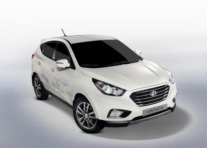 Hyundai ix35 Fuel Cell tillverkas parrallellet med vanliga ix35.