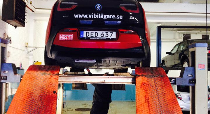 Komposit och aluminium gör att rosten får svårt att sätta tänderna i BMW i3. Återstår att se om materialet har andra svagheter när det utsätt för saltlaken vintertid.