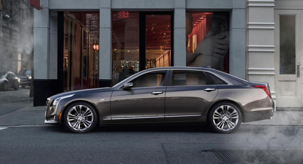 Cadillac CT6 utmanar med lyx och låg vikt.