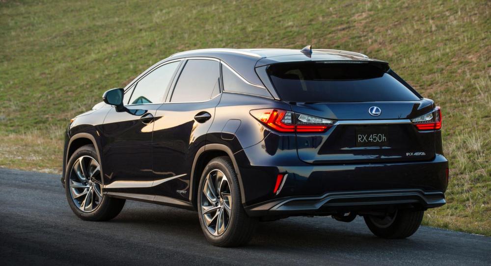 Hybriddrift och komfort är Lexus-drag som ska leva vidare i nya RX.