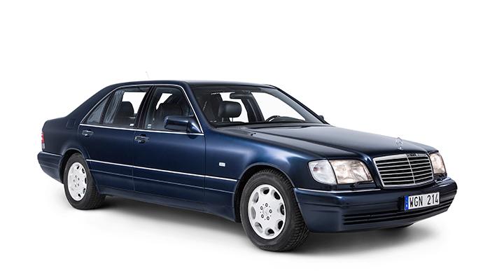Bilen på bilderna är en topputrustad 600 från 1995.