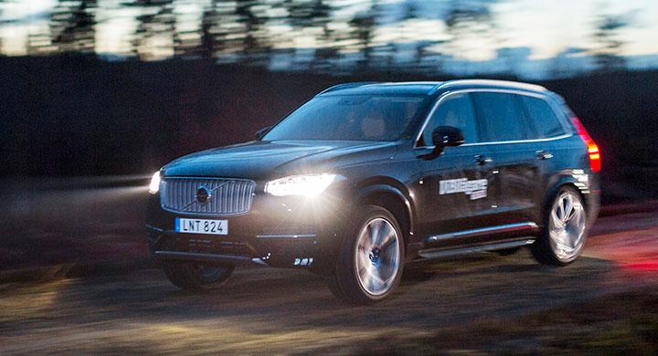 Volvo XC90 2015.