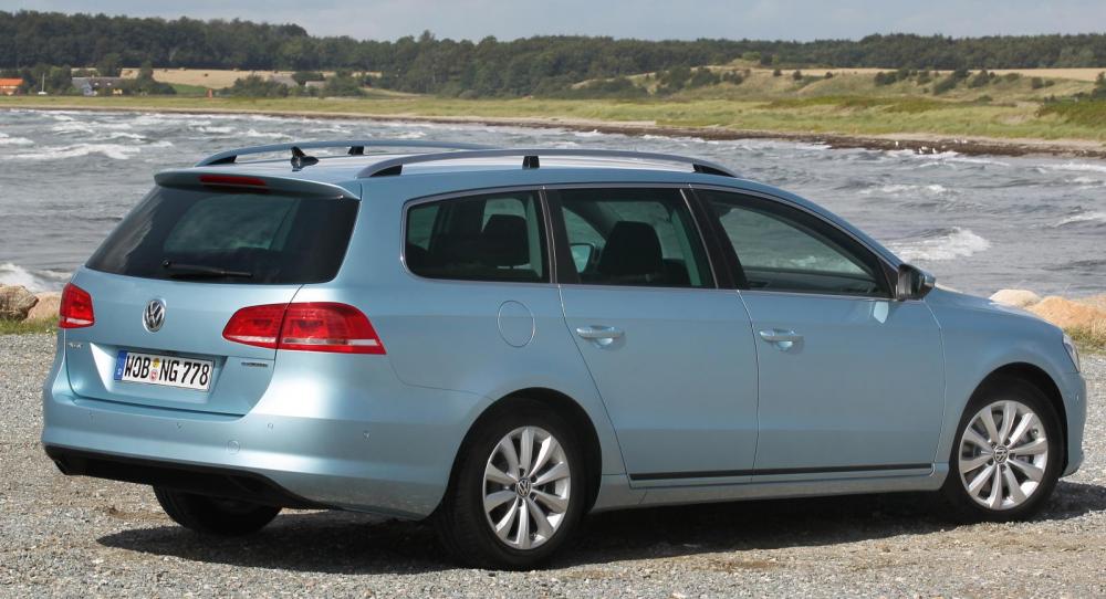 VW Passat med trilskande backkamera.