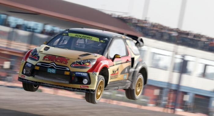 Petter Solberg, världsmästare 2014, leder även i år.
