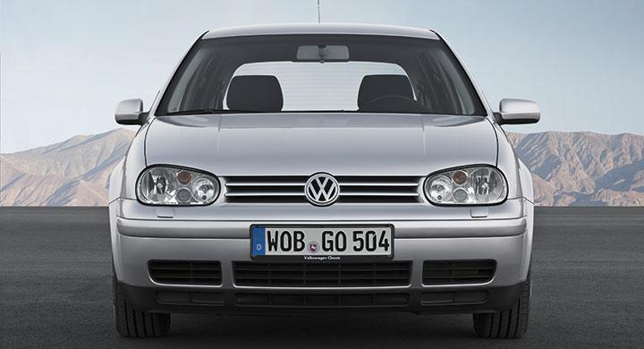 Frågeställaren undrar vad som drar ström i sin Golf IV.