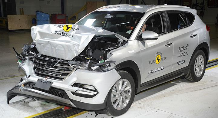 Hyundai Tucson fixade fem stjärnor av fem möjliga i Euro NCAP.