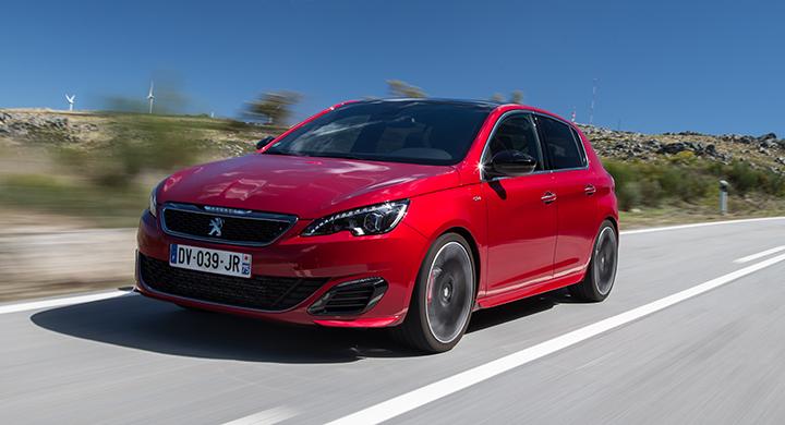 308 GTI är komplett i grundutförande. Tillvalen handlar om lull-lull, utom larm och superlås som också kostar extra.