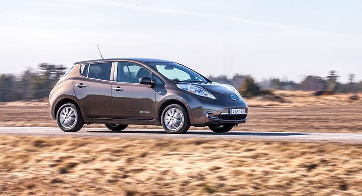 60 000 kronor i bonus om bilen är utsläppsfri, enligt nytt förslag. På bilden syns elbilen Nissan Leaf.