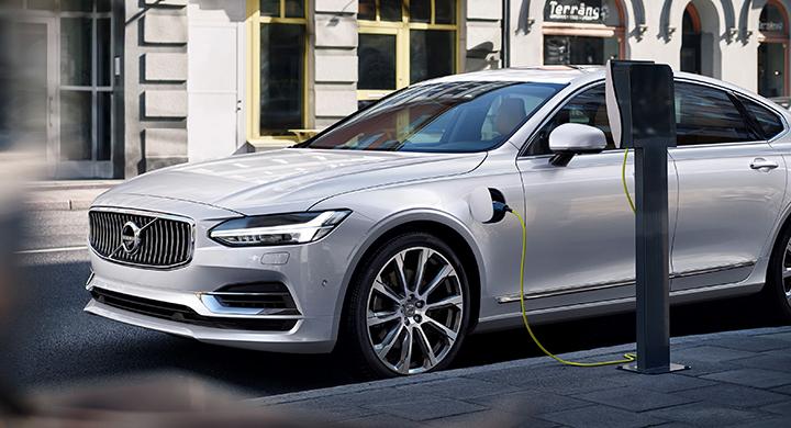 Så ska Volvo sälja en miljon elfordon