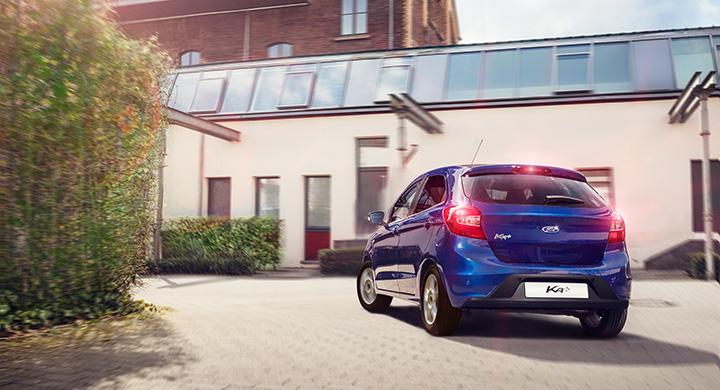 Ford Ka+ är en femdörrars halvkombi.