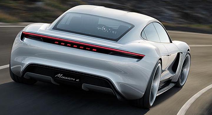 Porsche anställer fler för elbilsbygge