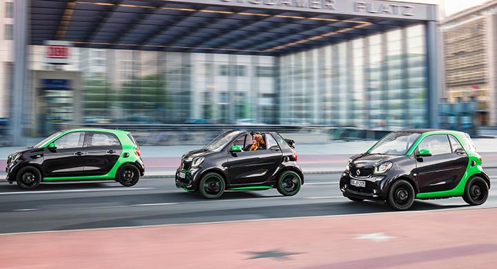 ForFour, ForTwo Cabrio och vanliga ForTwo – samtliga nu med eldrift.