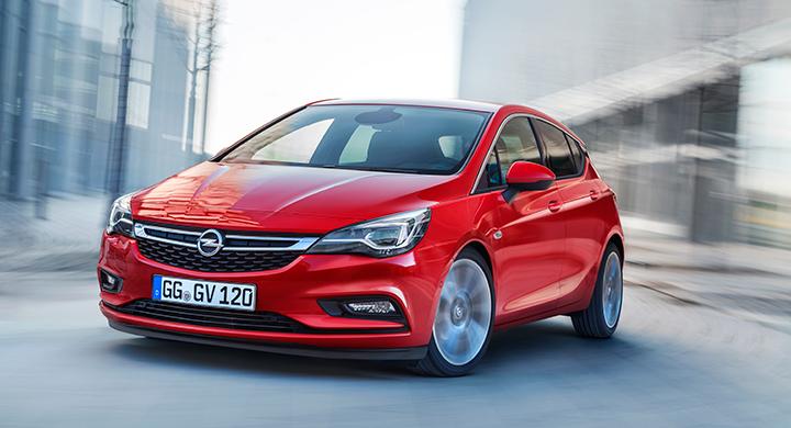 Frågeställaren undrar om nya Opel Astra har wattlänk eller ej.