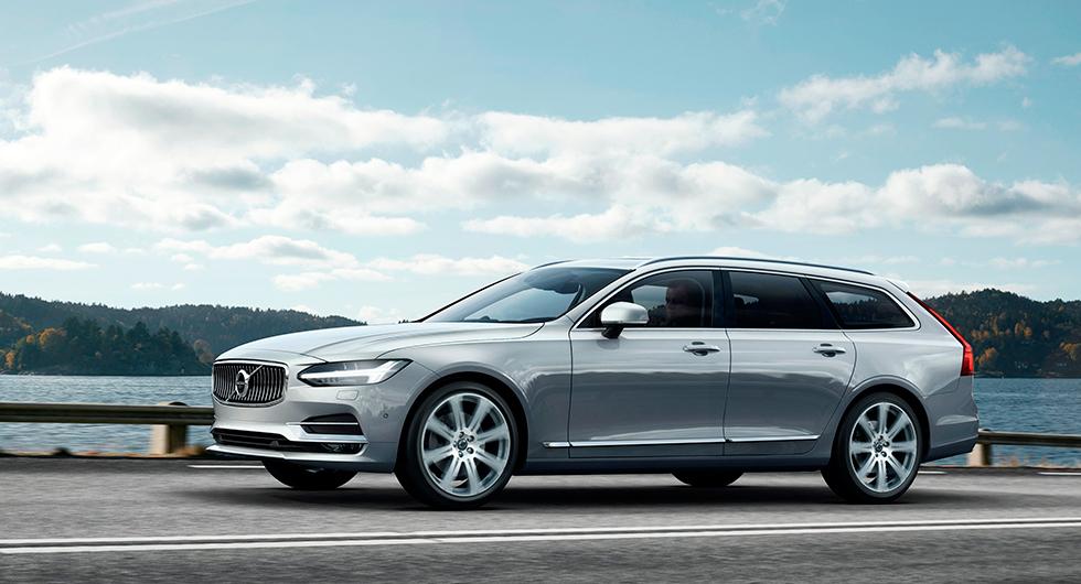 Volvo V90 har chansen att bli Årets Bil 2017.