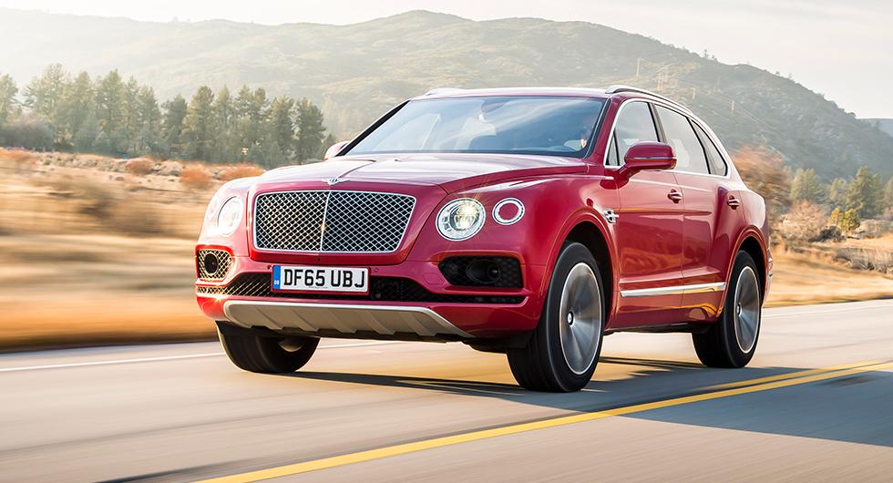 Suven Bentley Bentayga blir först ut att elektrifieras nästa år.