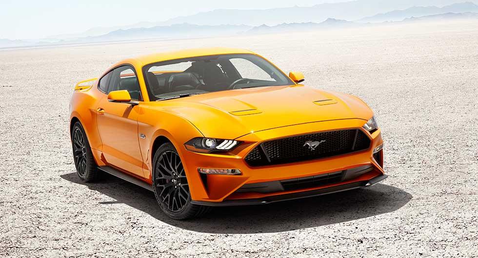 Ford Mustang hänger läpp