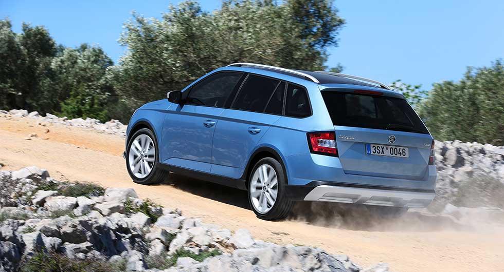 Skoda Fabia Combi Scoutline med terrängtycke.