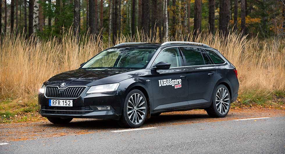 Skoda Superb Combi.